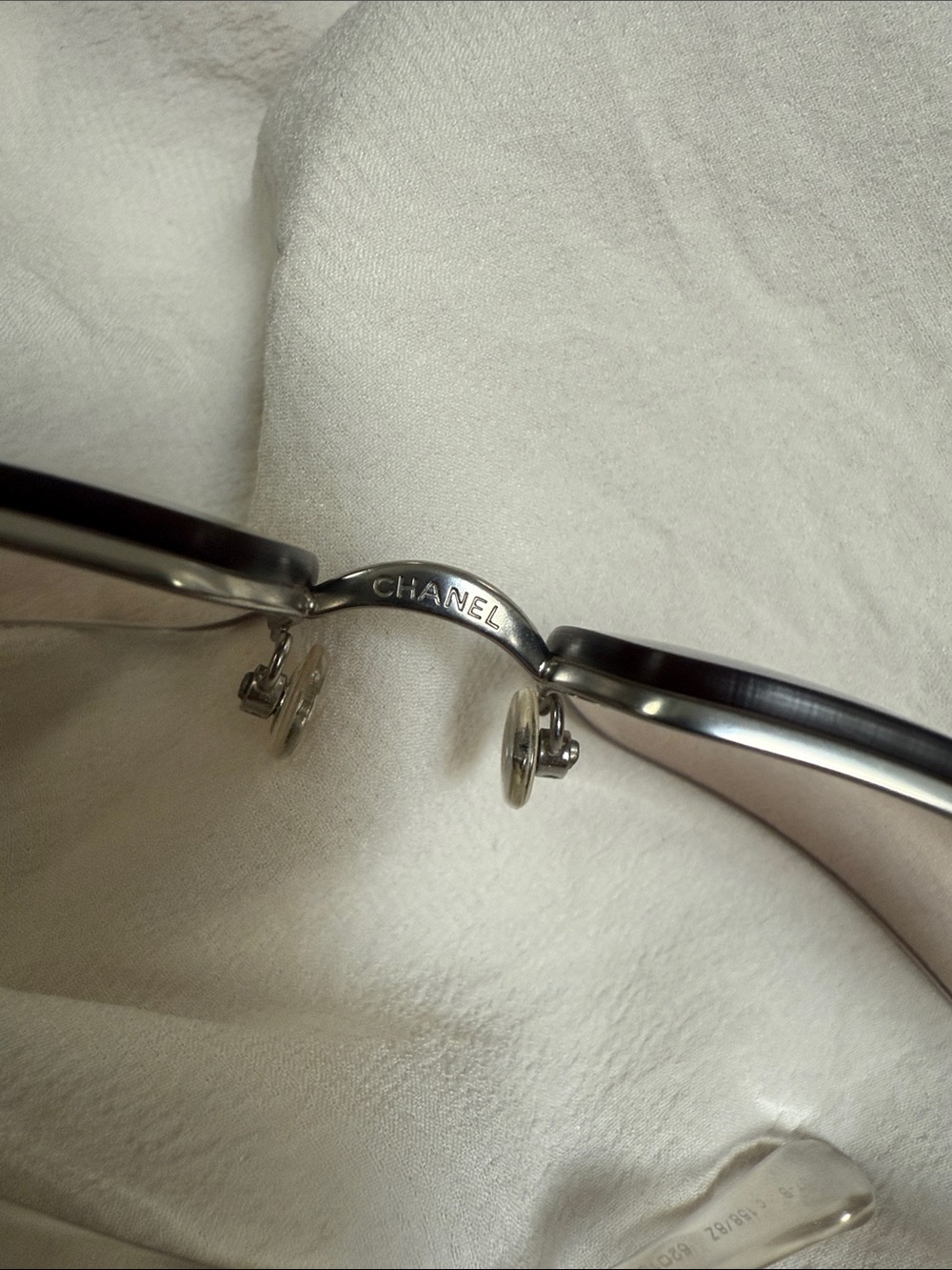 CHANEL Rimless Sunglasses in Light Brown Gradient Lens VINTAGE - Picture 12 of 16